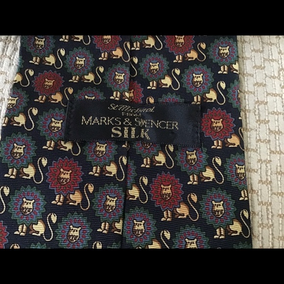MARKS & SPENCER LONDON St. Michael Navy Silk Tie - Picture 3 of 7